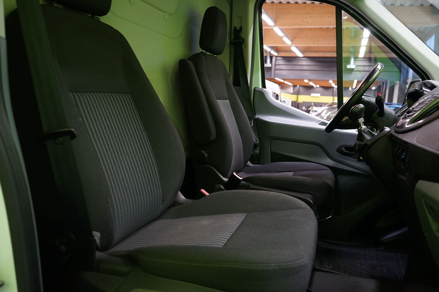 Ford Transit vaihtoauto