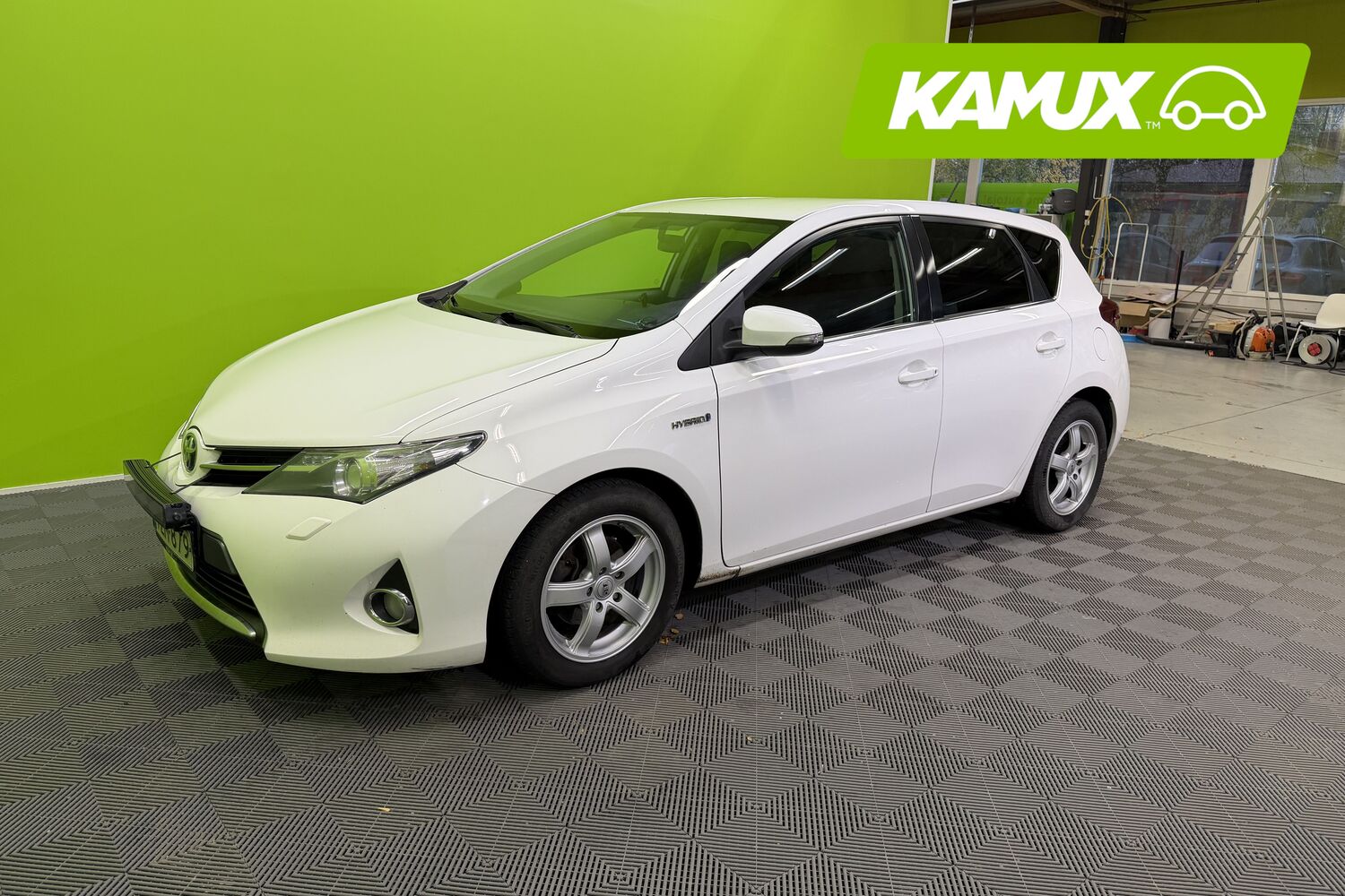 Toyota Auris vaihtoauto