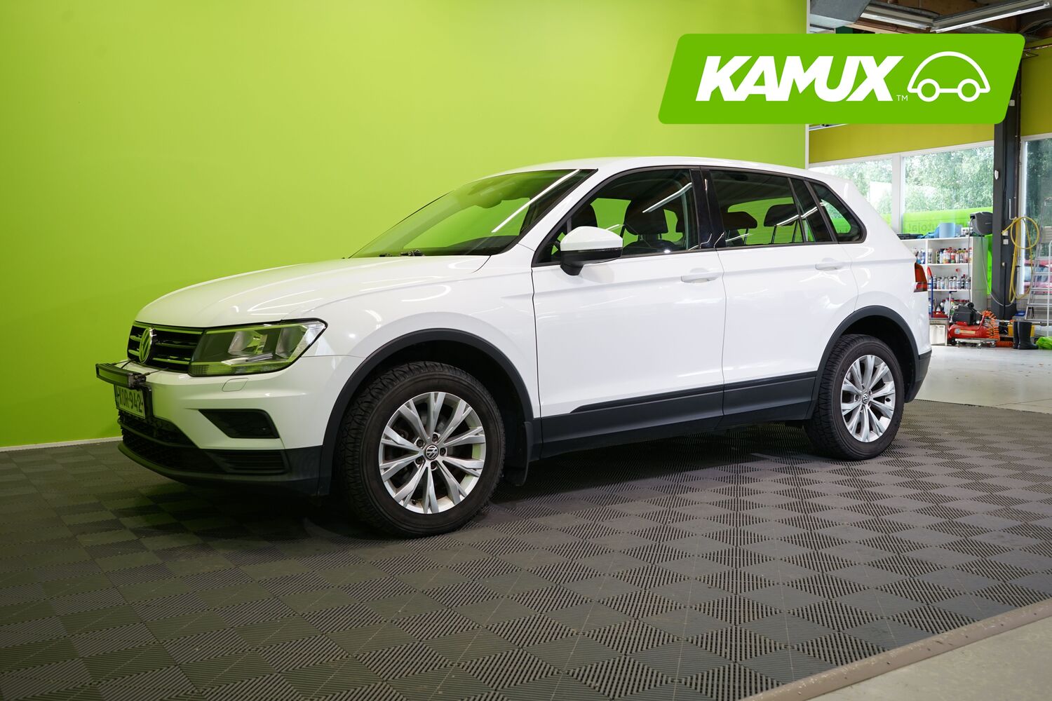 Volkswagen Tiguan vaihtoauto