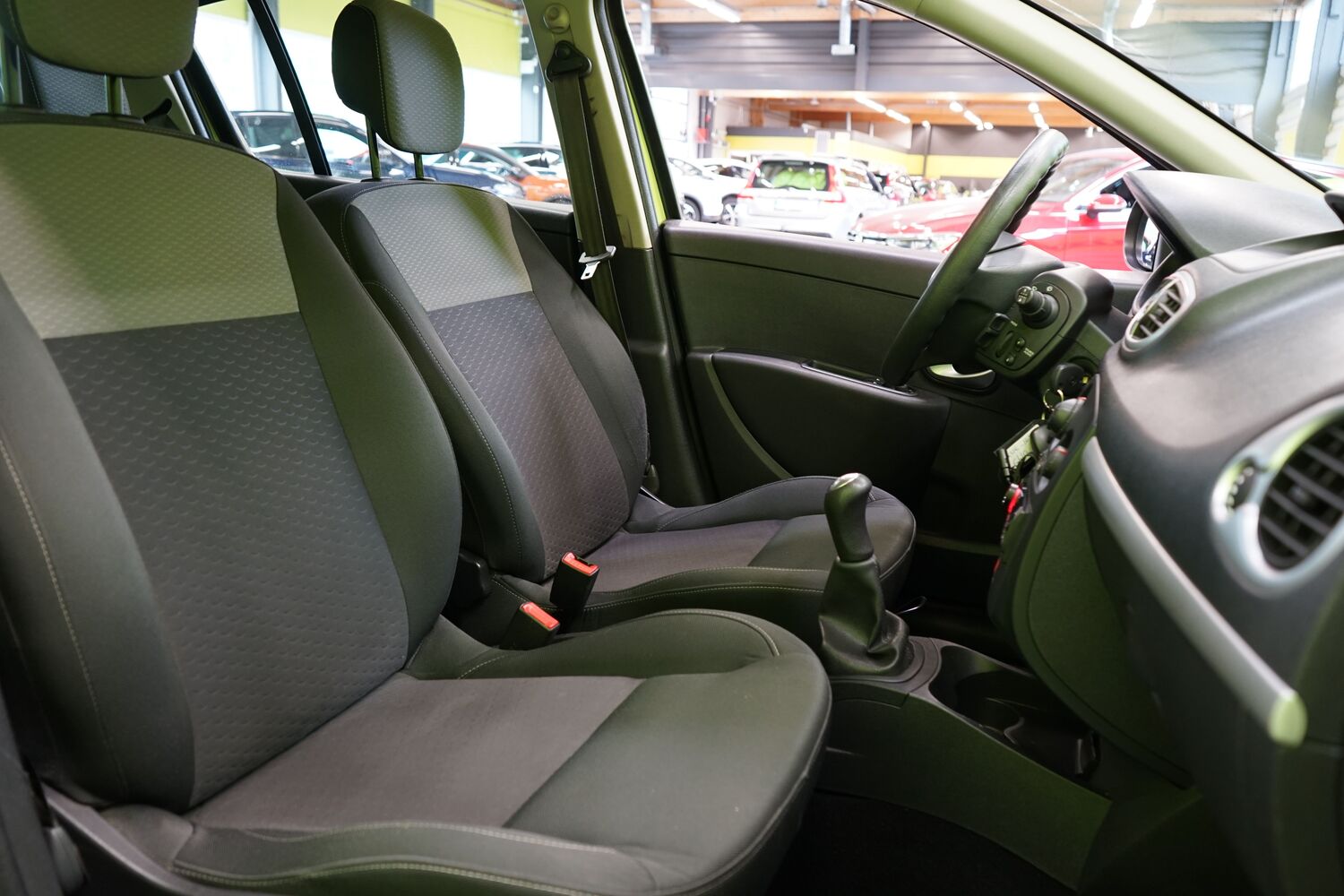 Renault Clio vaihtoauto