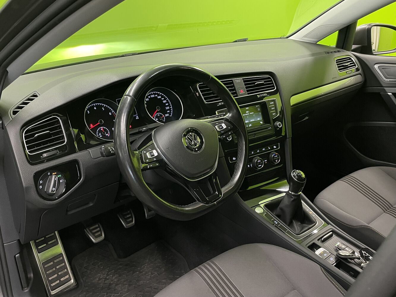 Volkswagen Golf vaihtoauto