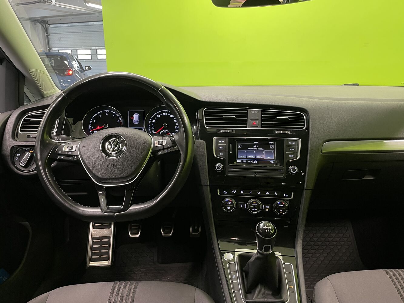 Volkswagen Golf vaihtoauto