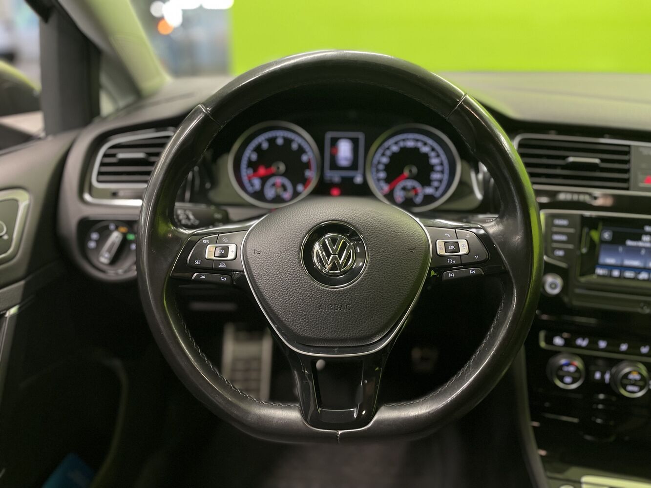 Volkswagen Golf vaihtoauto