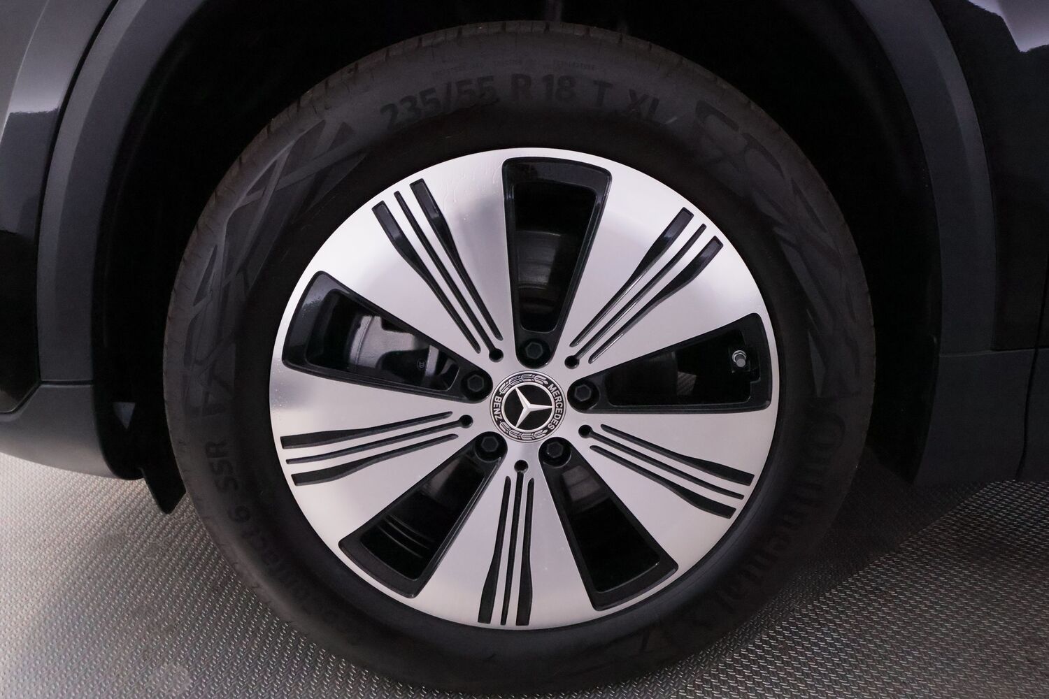 Mercedes-Benz EQA vaihtoauto