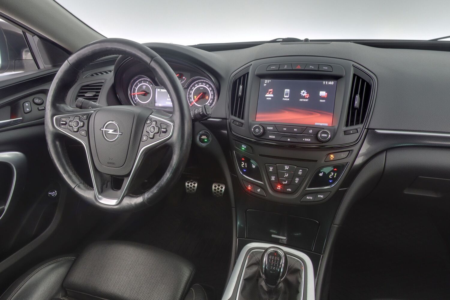 Opel Insignia vaihtoauto
