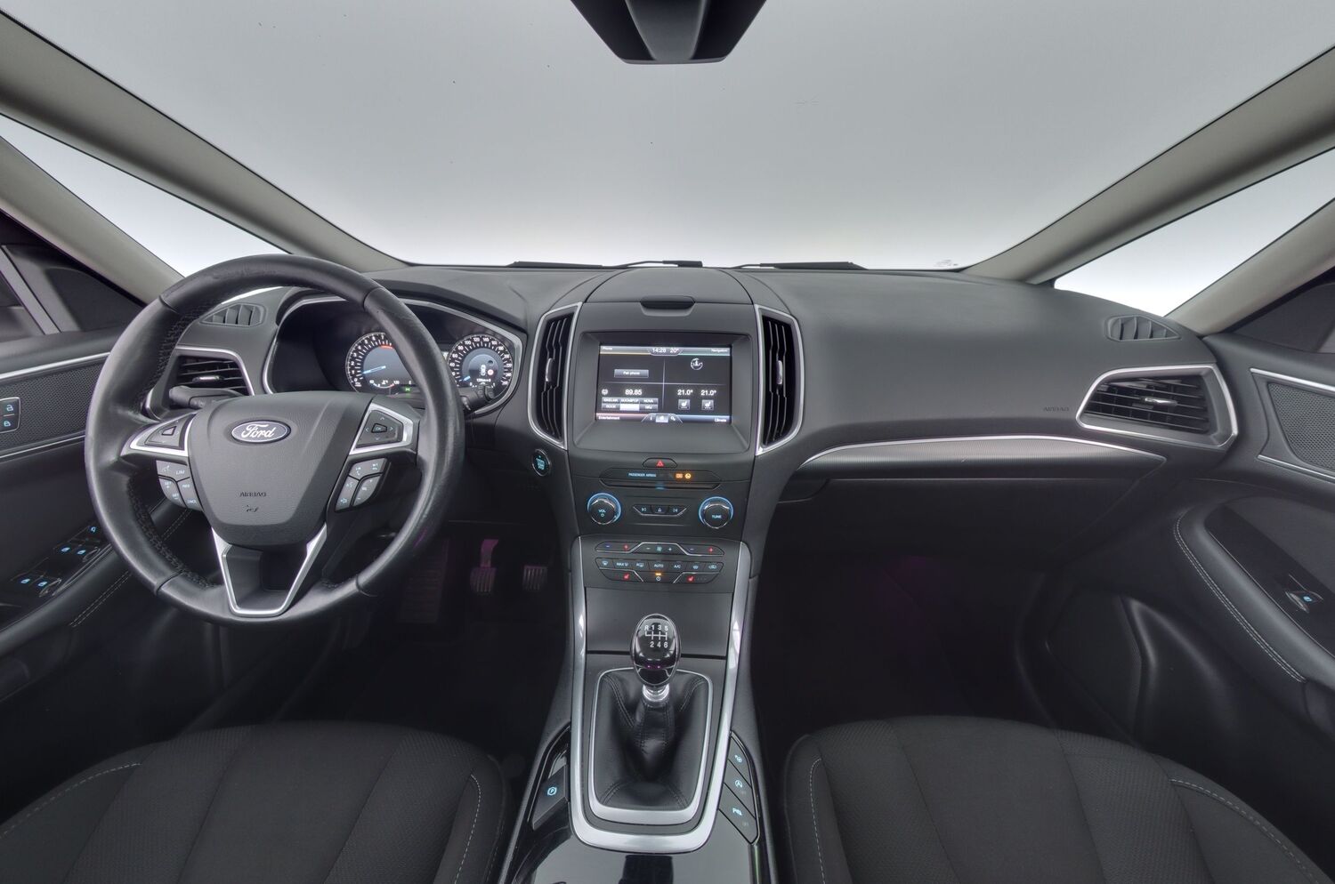 Ford S-MAX vaihtoauto