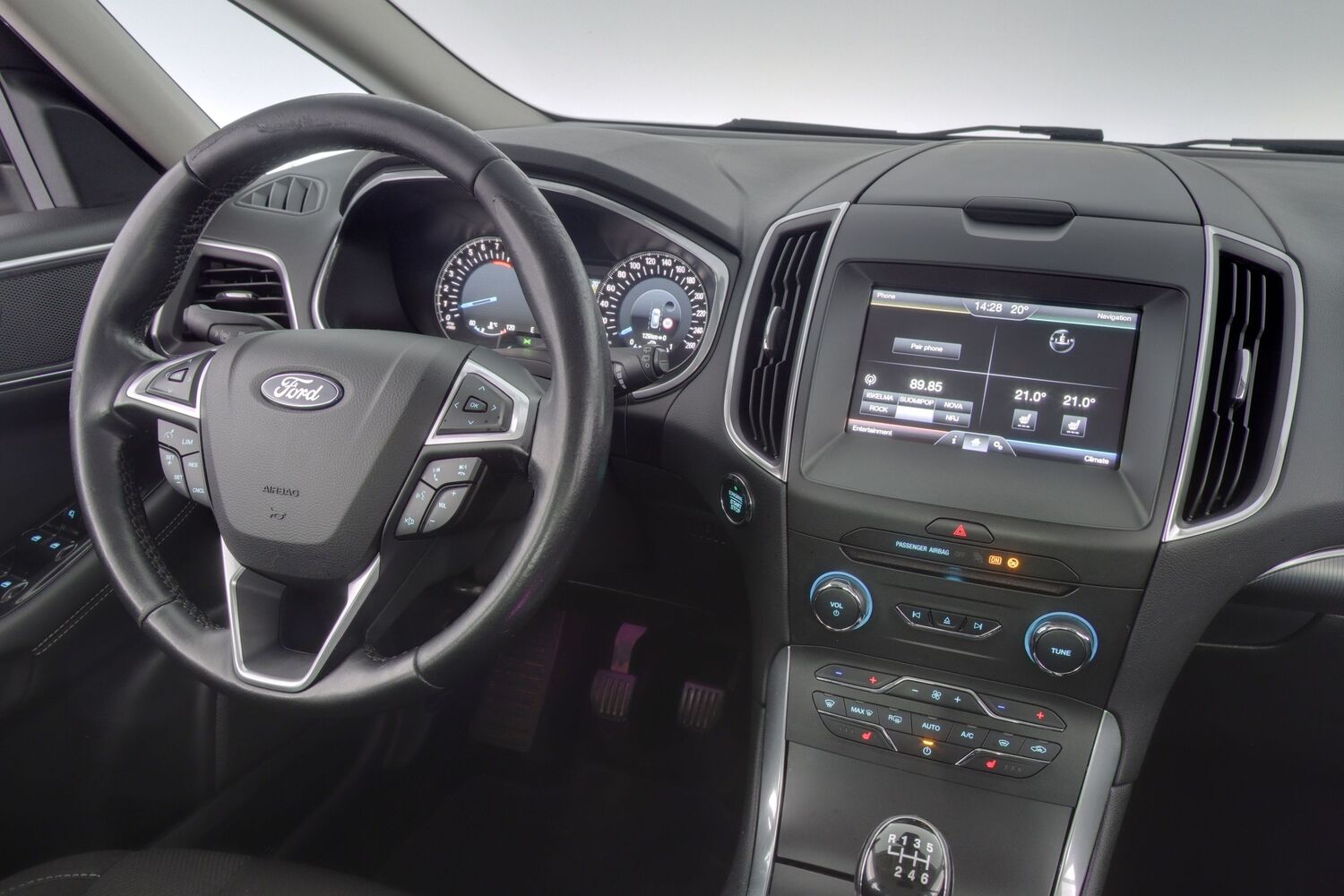 Ford S-MAX vaihtoauto