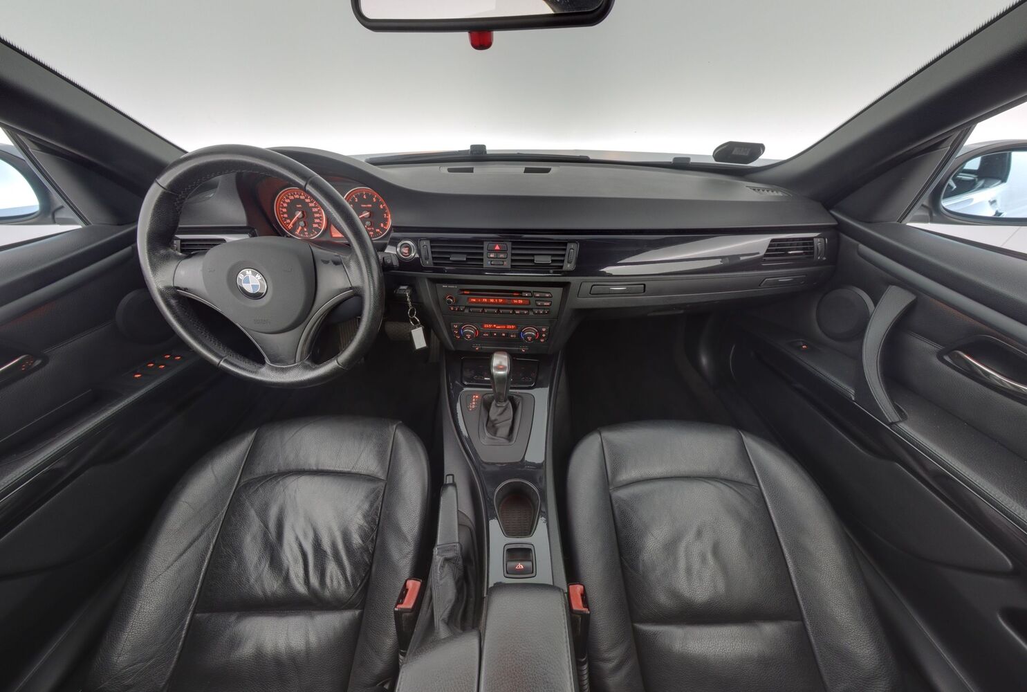 BMW 325 vaihtoauto