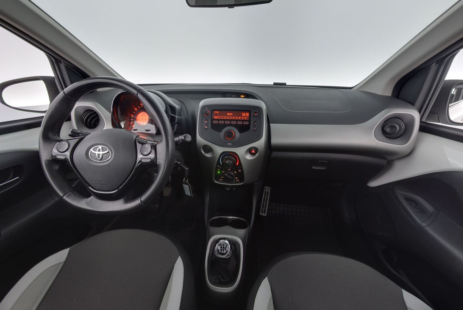 Toyota AYGO vaihtoauto