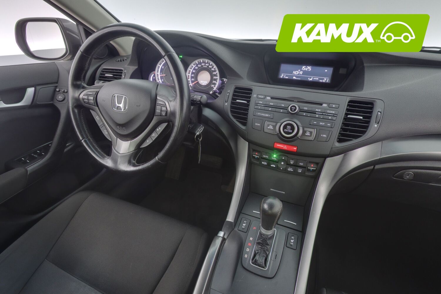 Honda Accord vaihtoauto