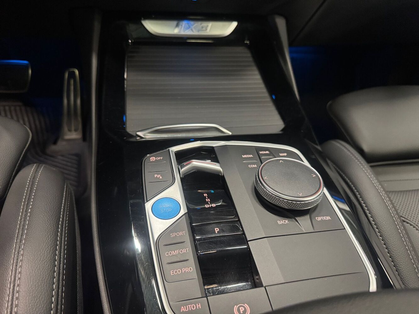 BMW iX3 vaihtoauto