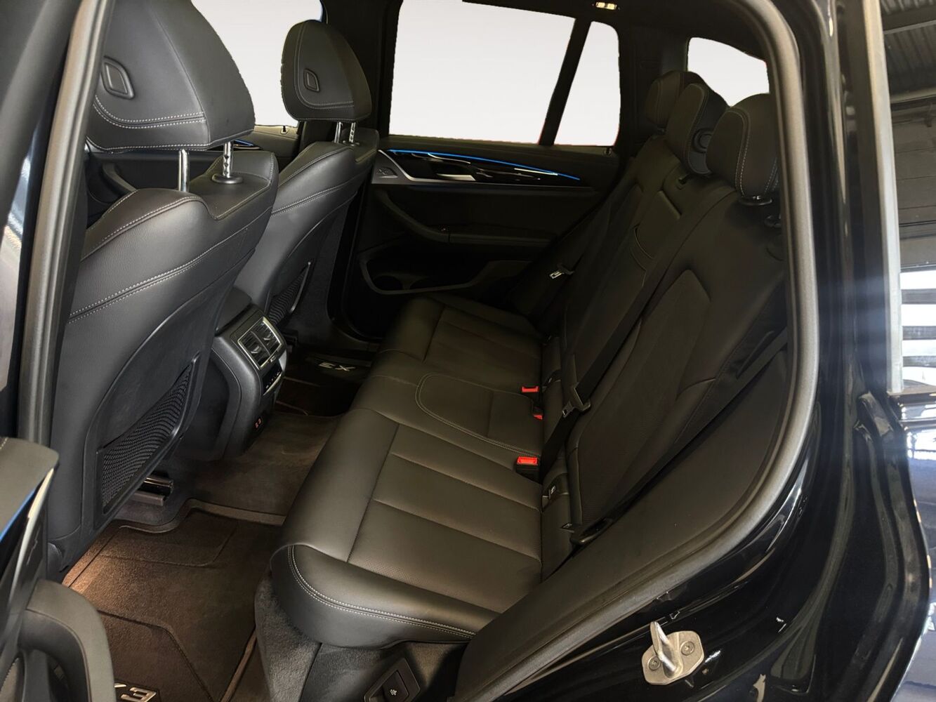 BMW iX3 vaihtoauto