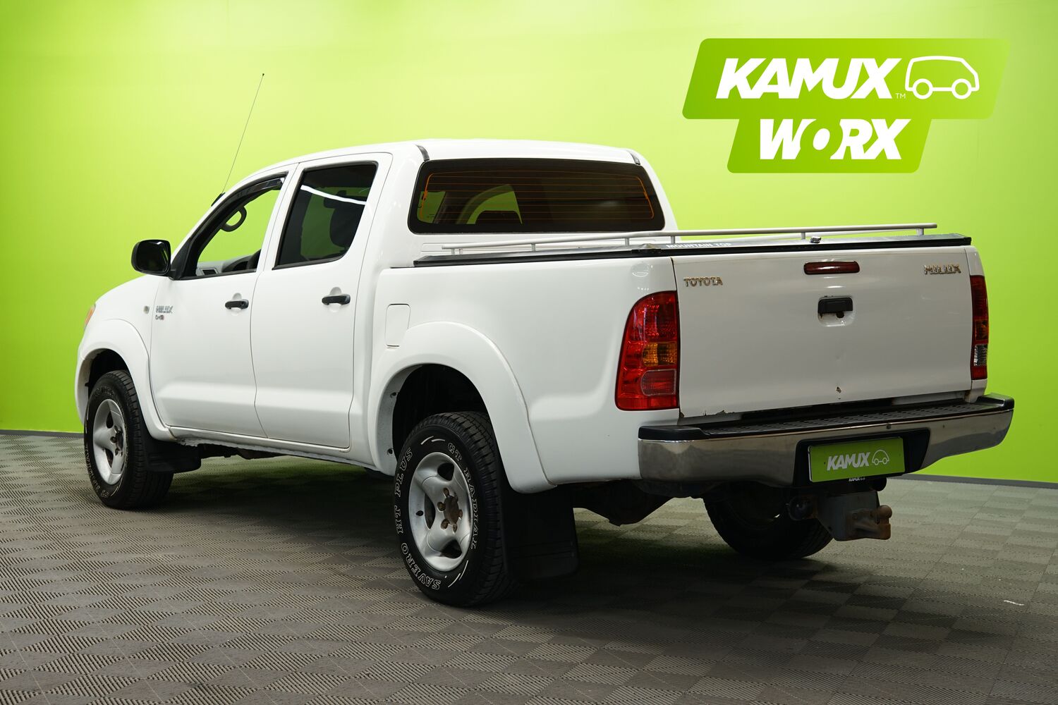 Toyota Hilux vaihtoauto