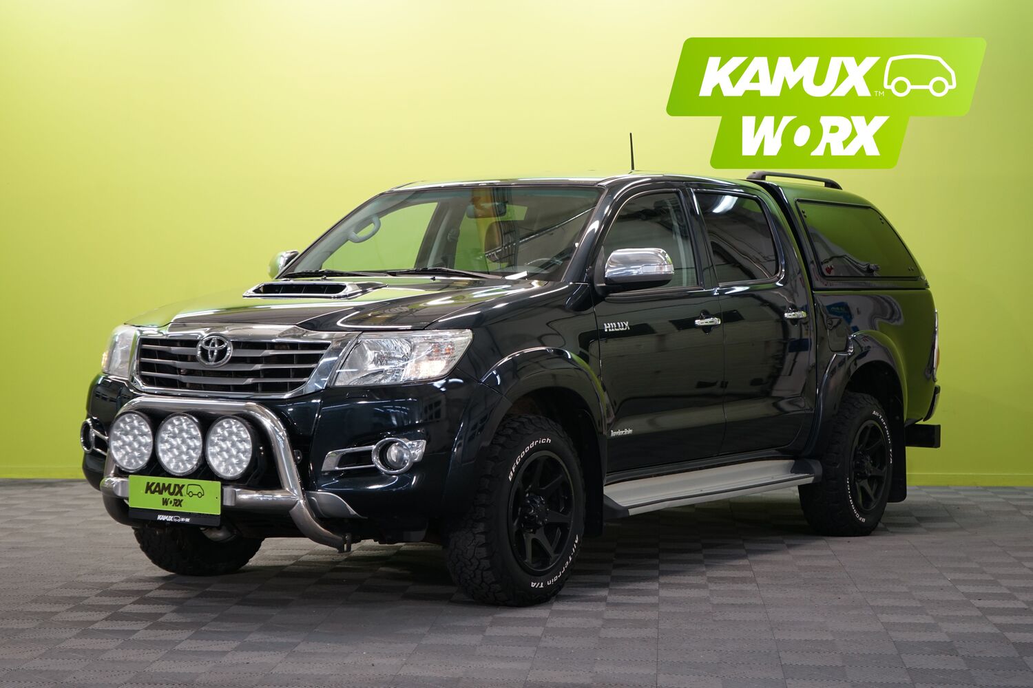 Toyota Hilux vaihtoauto