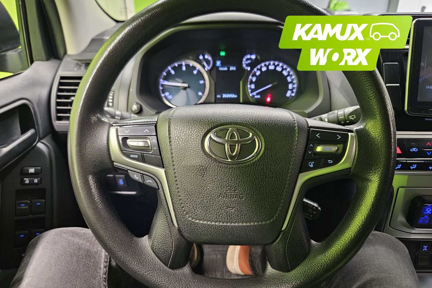 Toyota Land Cruiser vaihtoauto