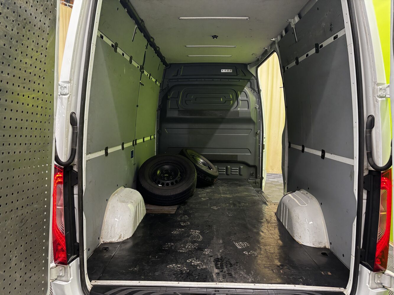 Mercedes-Benz Sprinter vaihtoauto