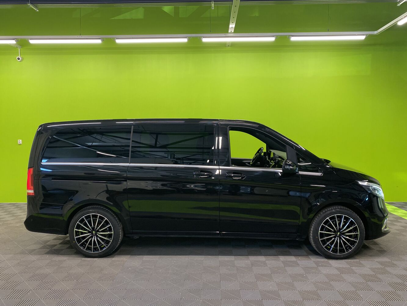 Mercedes-Benz V vaihtoauto