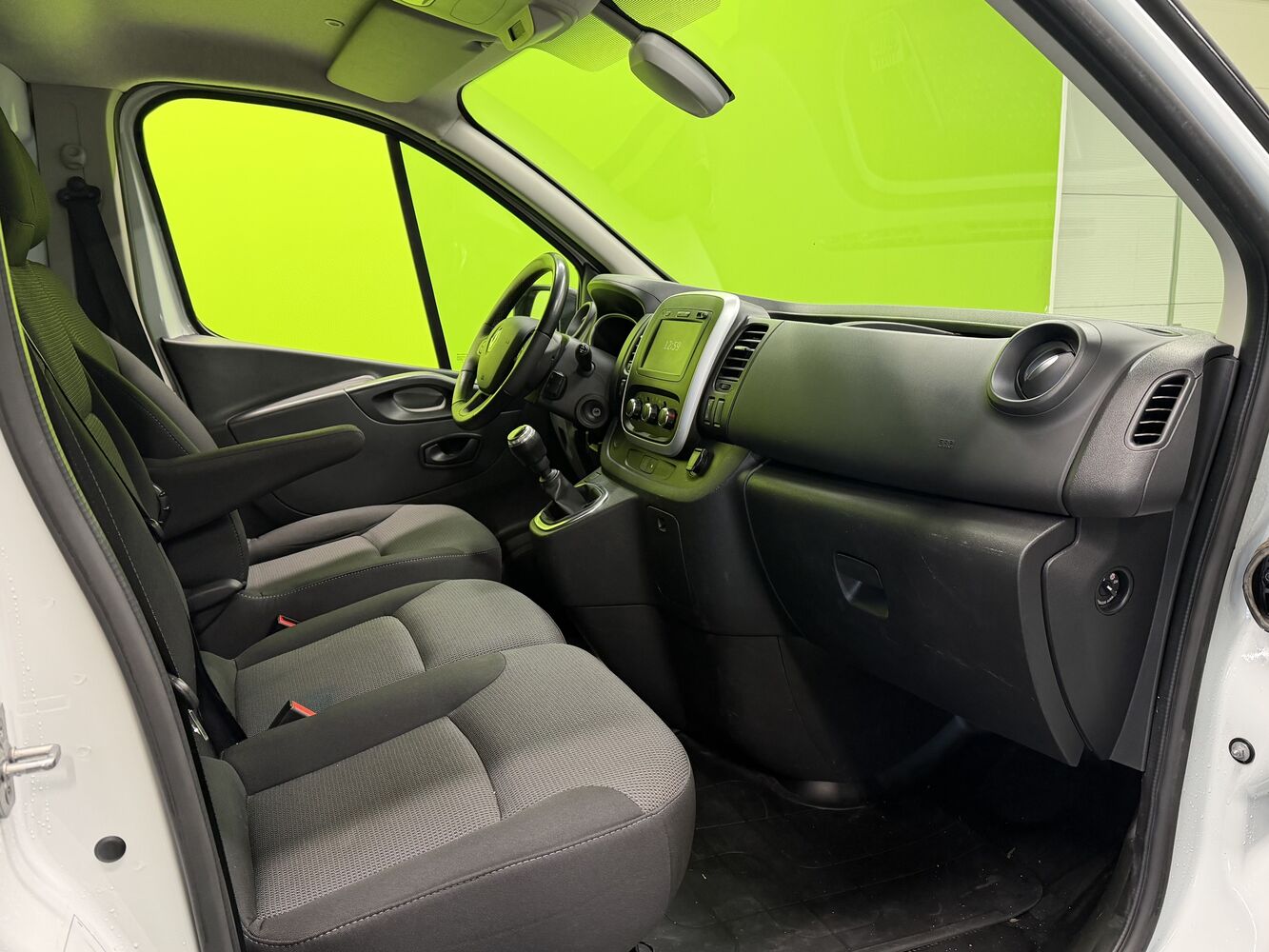 Renault Trafic vaihtoauto