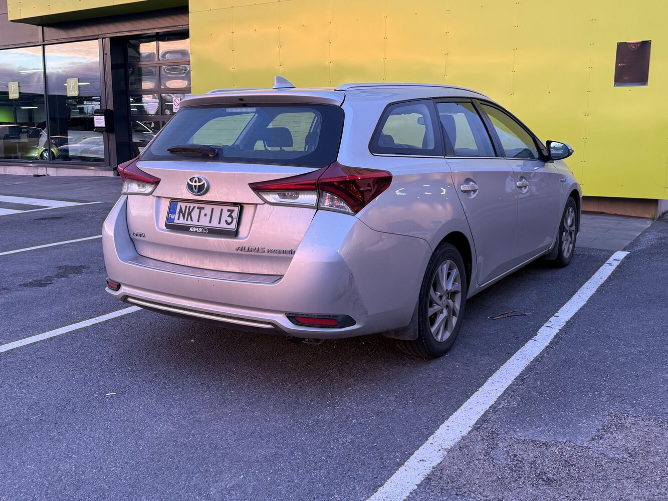 Toyota Auris vaihtoauto