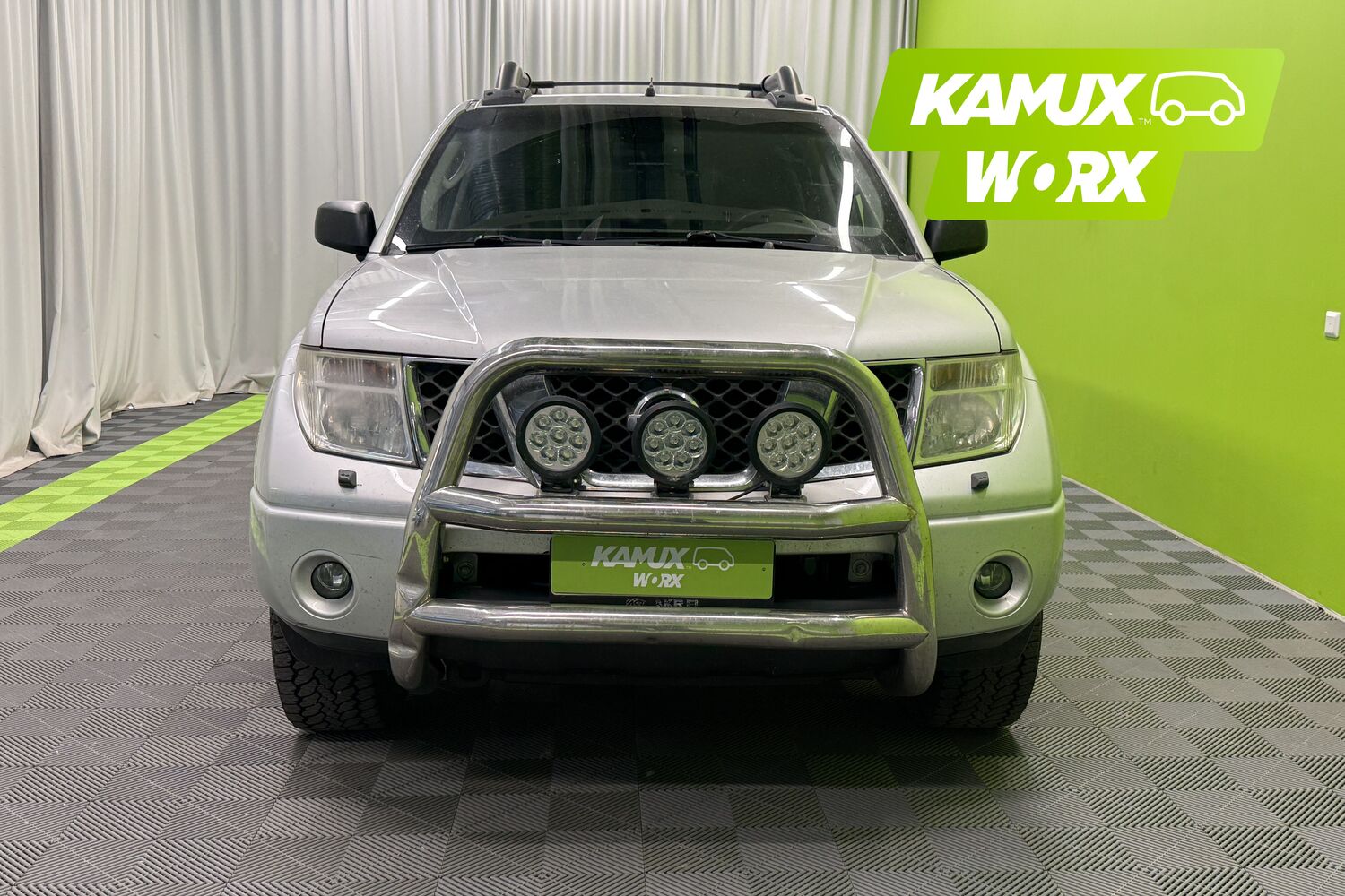 Nissan Navara vaihtoauto