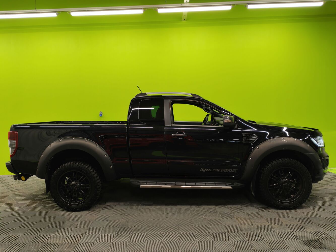 Ford Ranger vaihtoauto