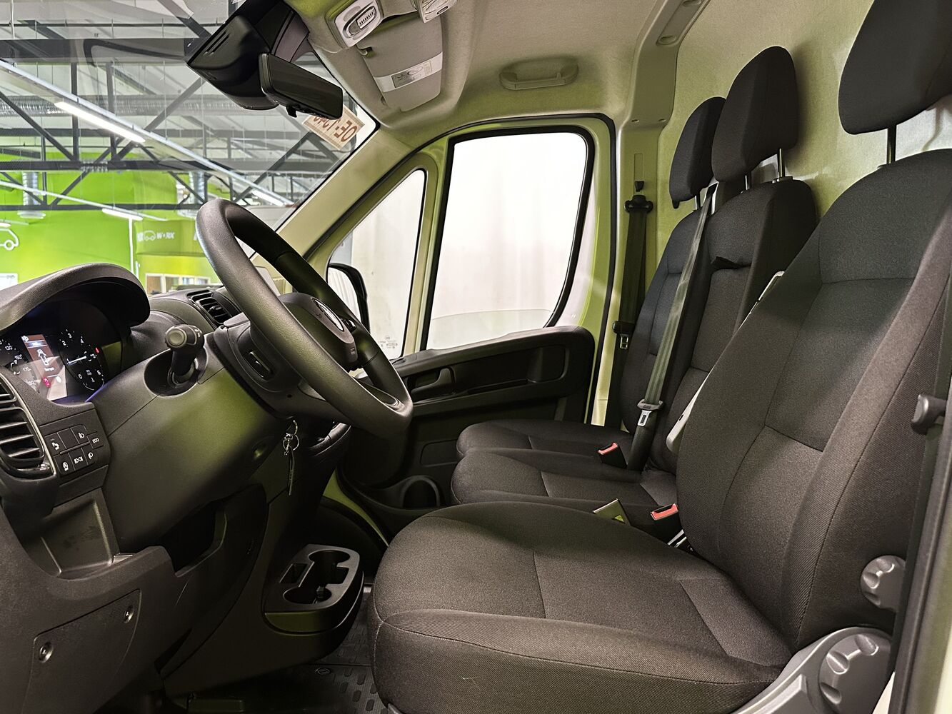 Opel Movano vaihtoauto
