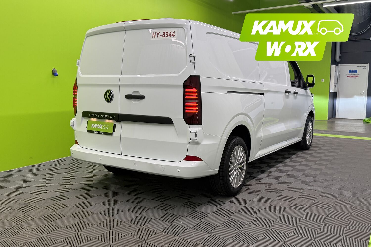 Volkswagen Transporter vaihtoauto