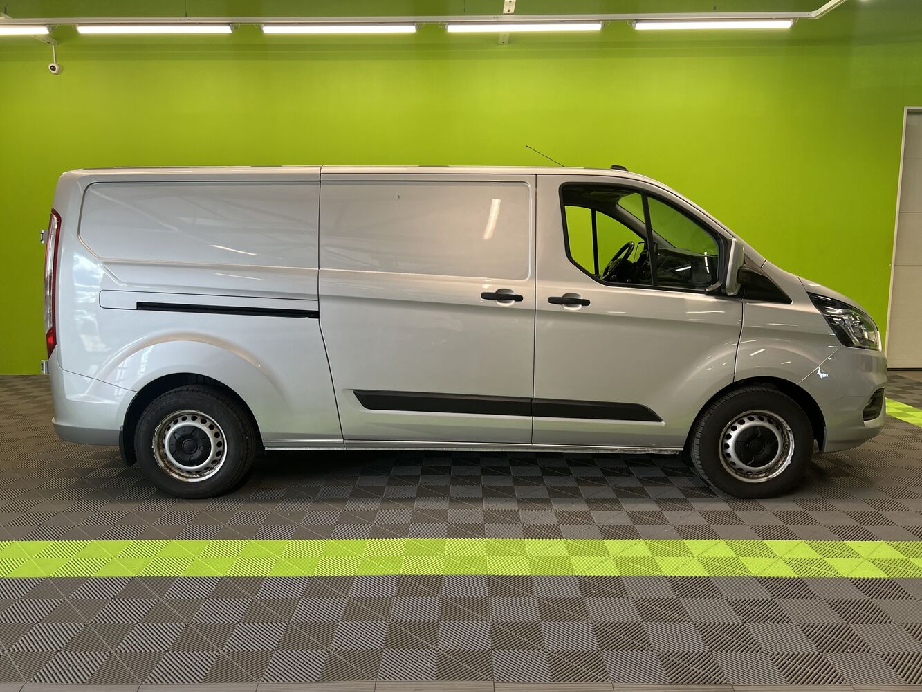 Ford Transit Custom vaihtoauto