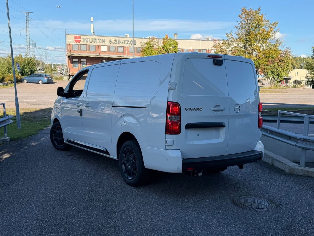 Opel Vivaro vaihtoauto