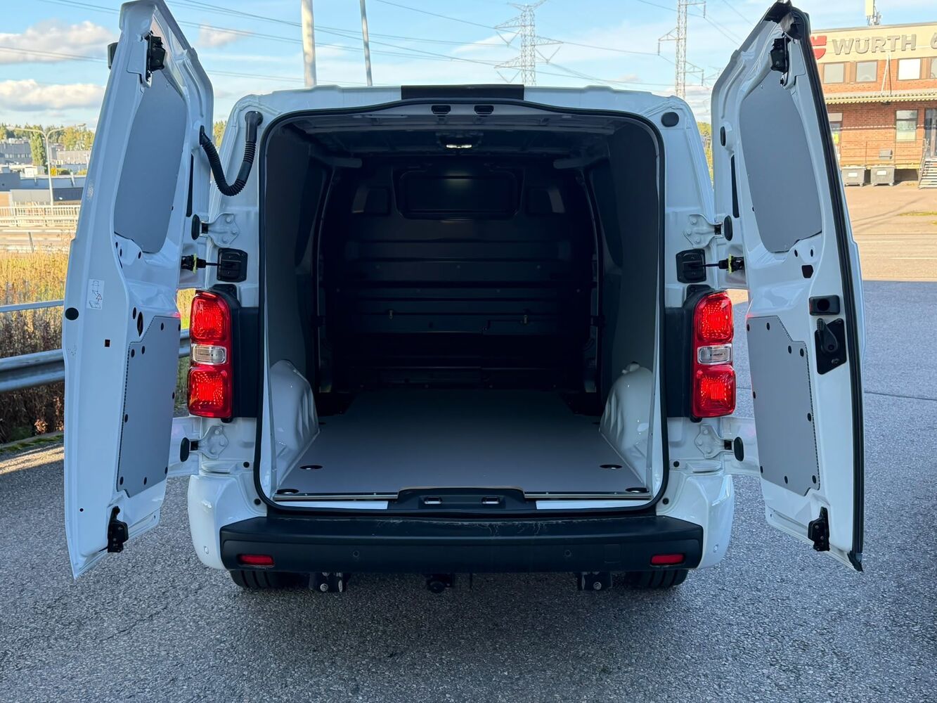 Opel Vivaro vaihtoauto