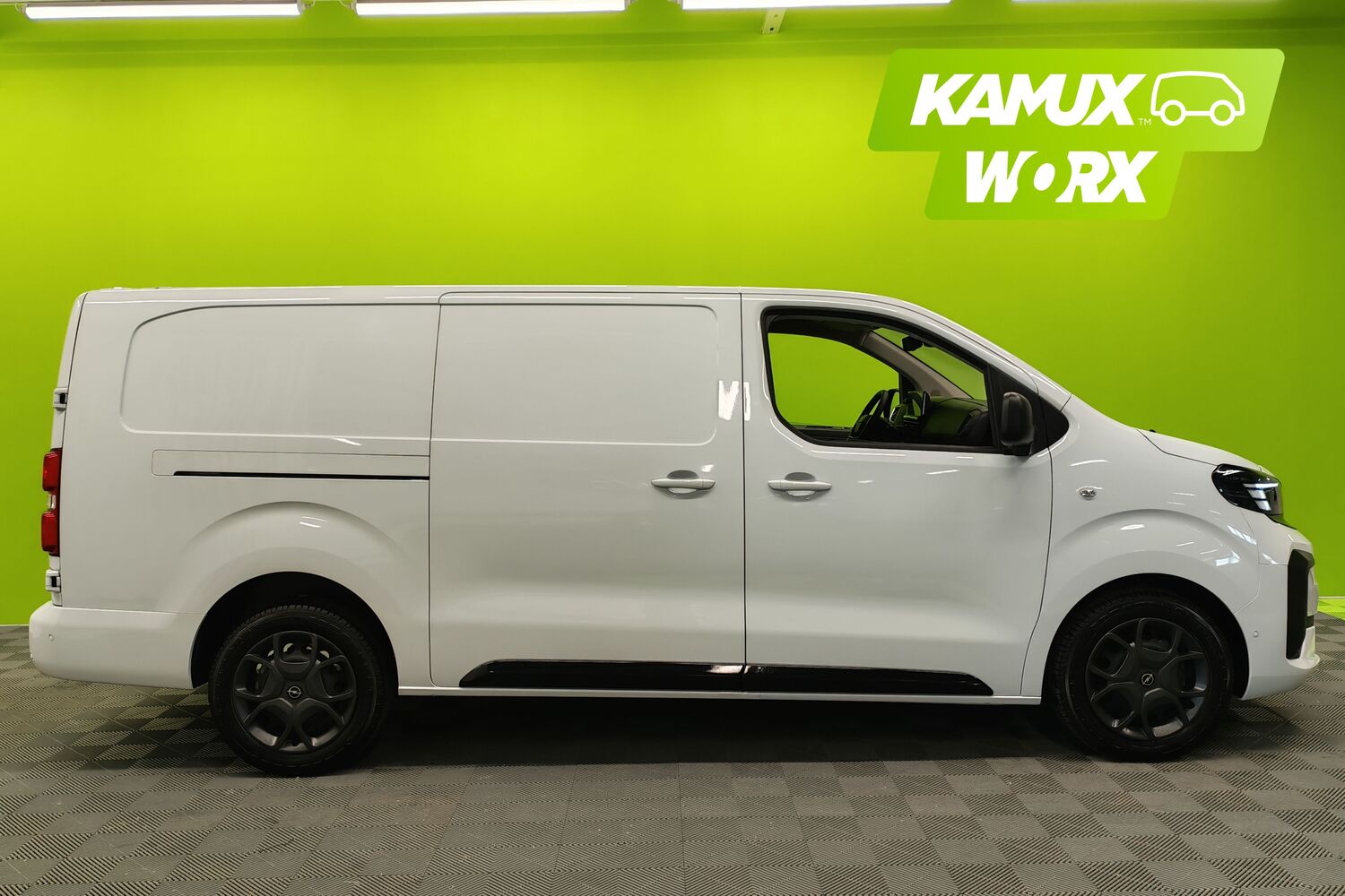 Opel Vivaro vaihtoauto