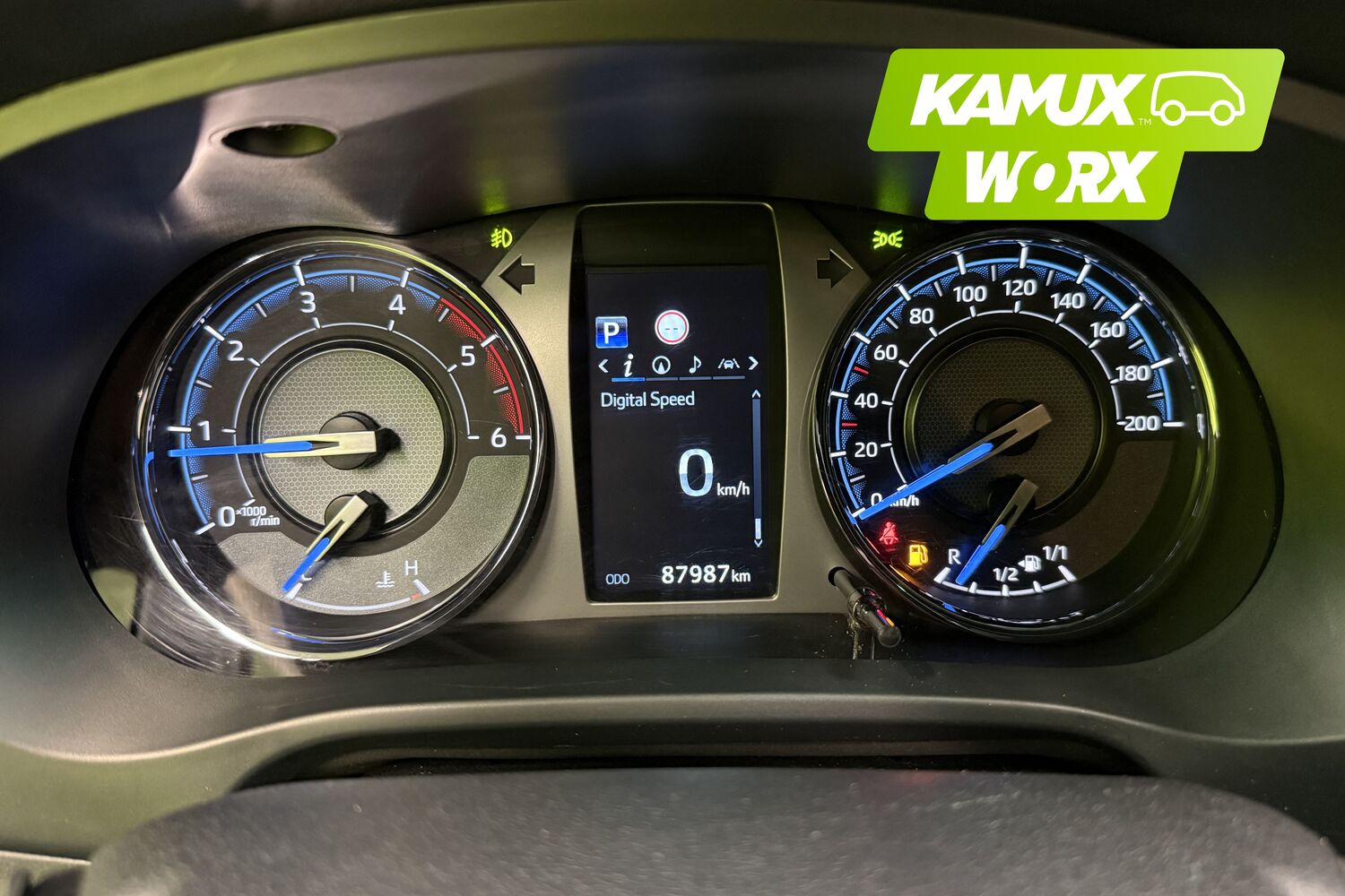 Toyota Hilux vaihtoauto