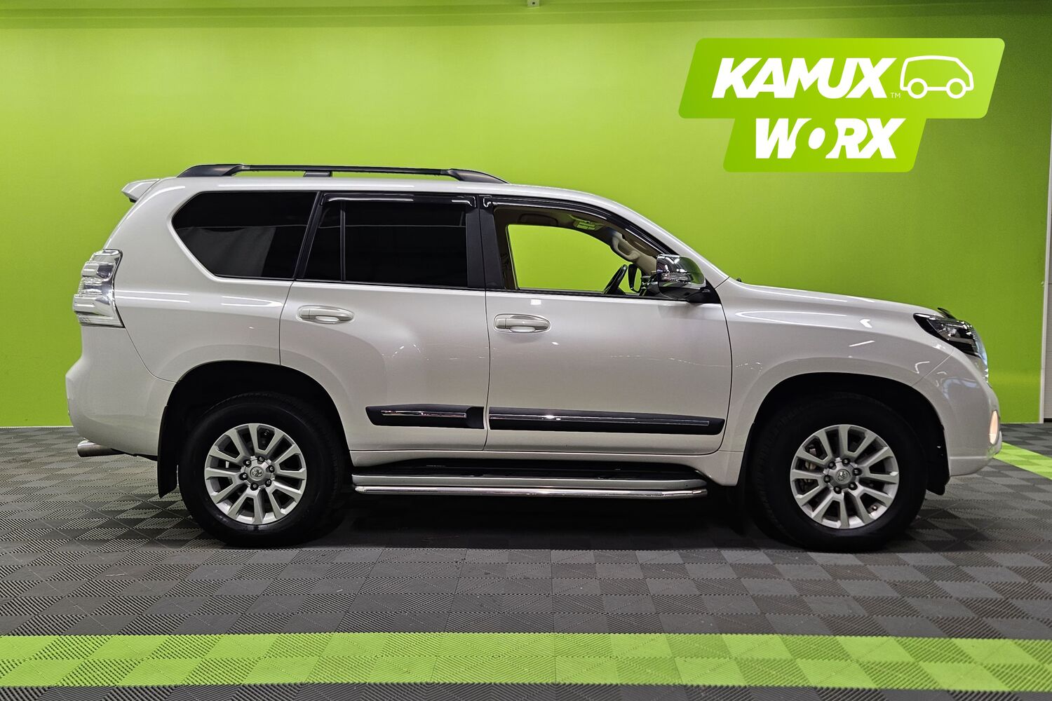Toyota Land Cruiser vaihtoauto