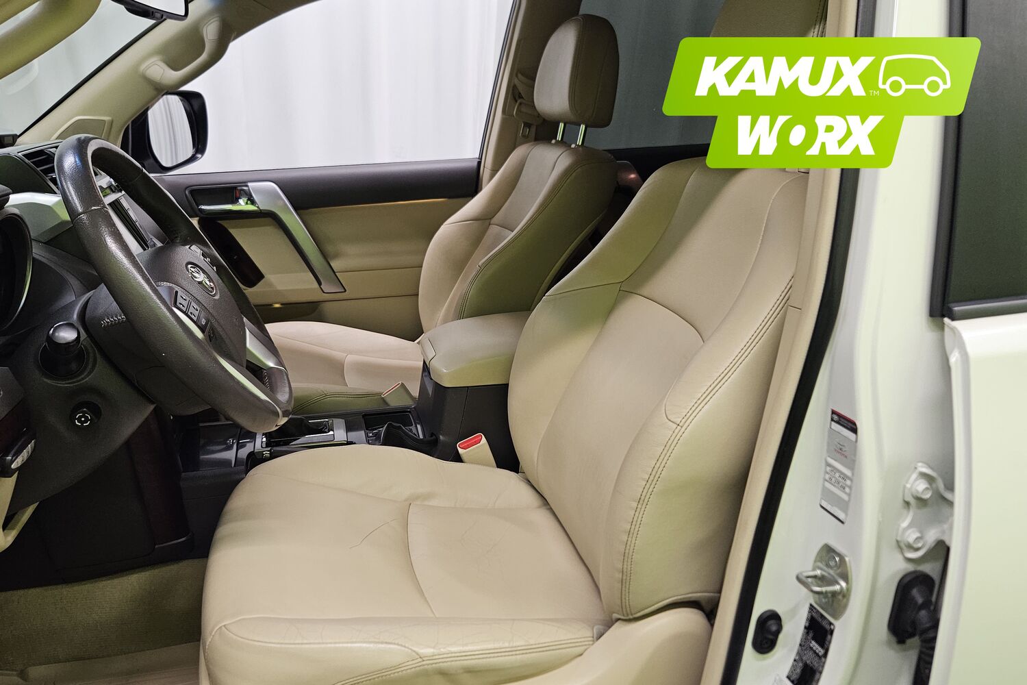 Toyota Land Cruiser vaihtoauto