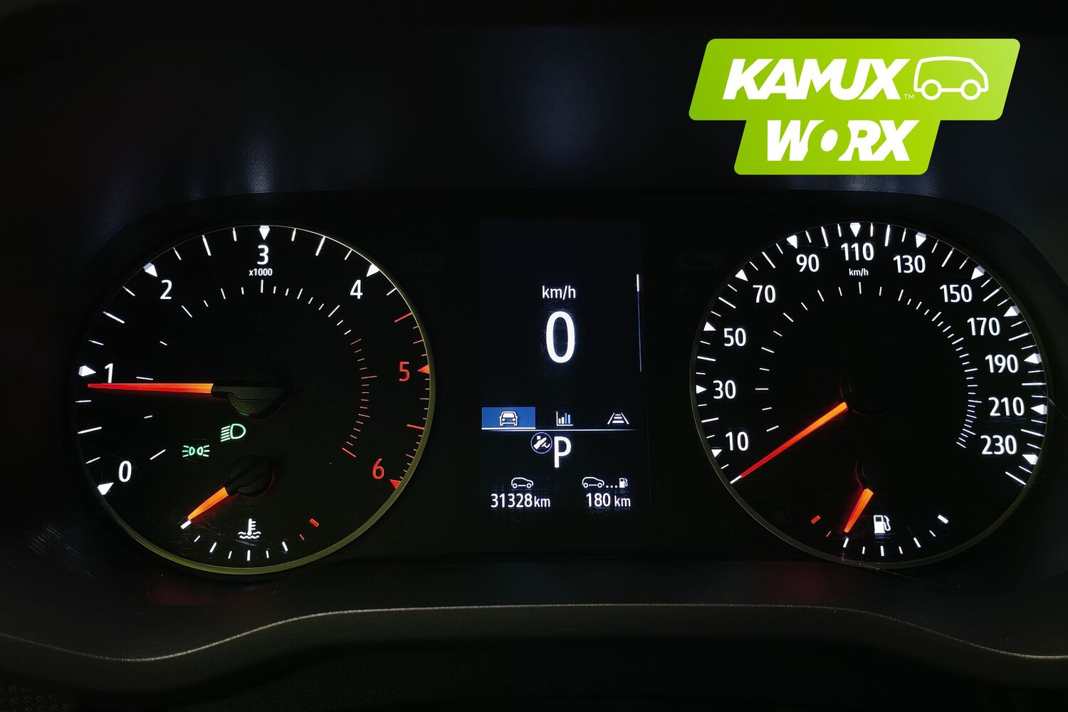 Nissan Primastar vaihtoauto