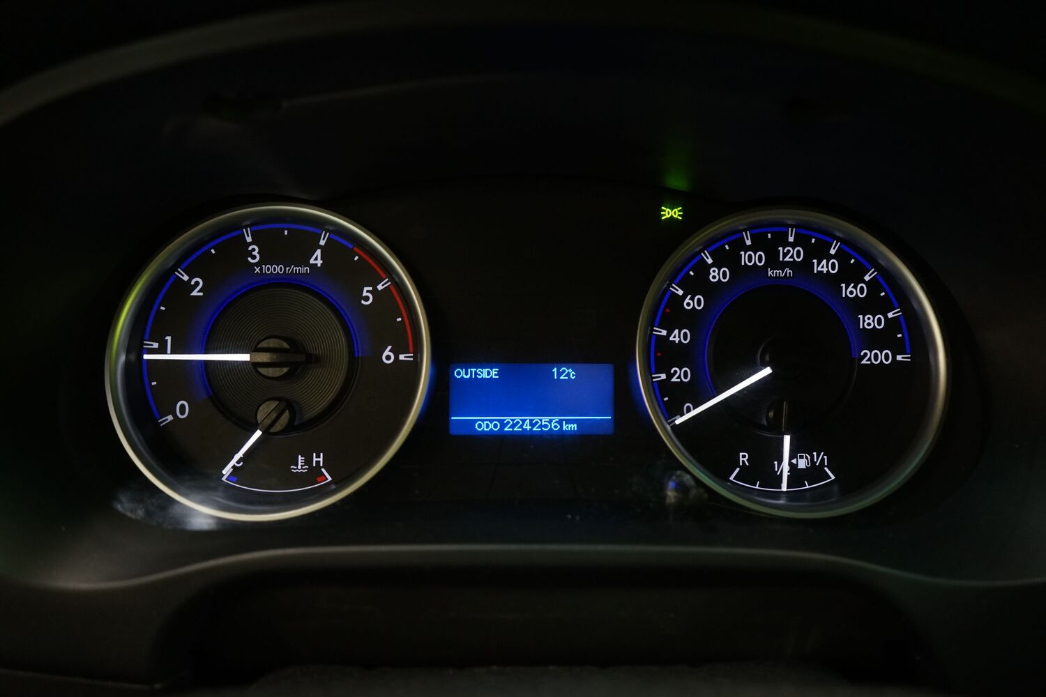 Toyota Hilux vaihtoauto