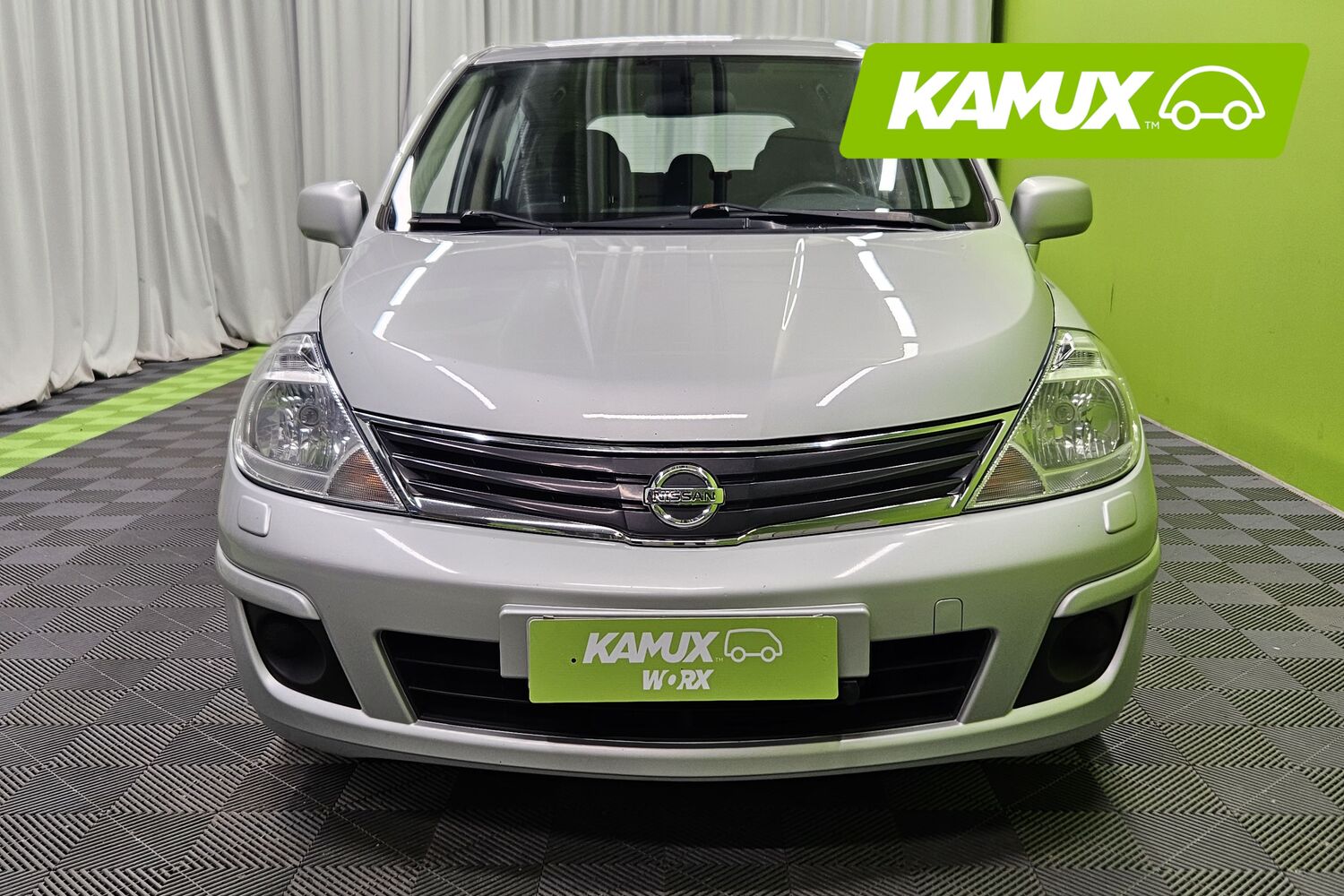 Nissan Tiida vaihtoauto