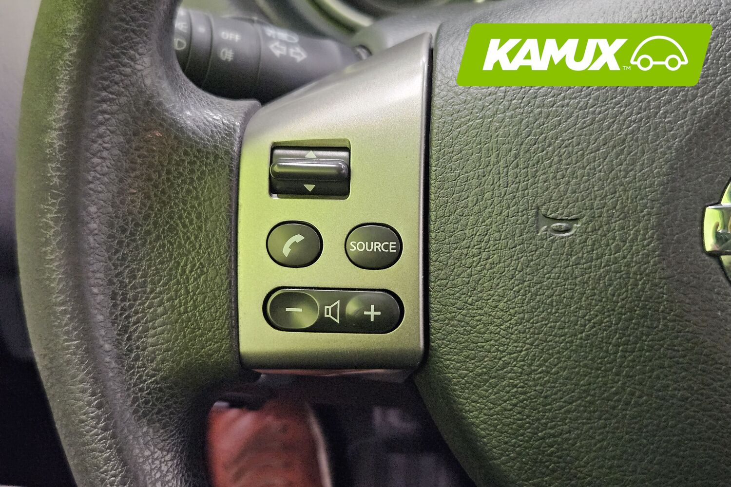 Nissan Tiida vaihtoauto