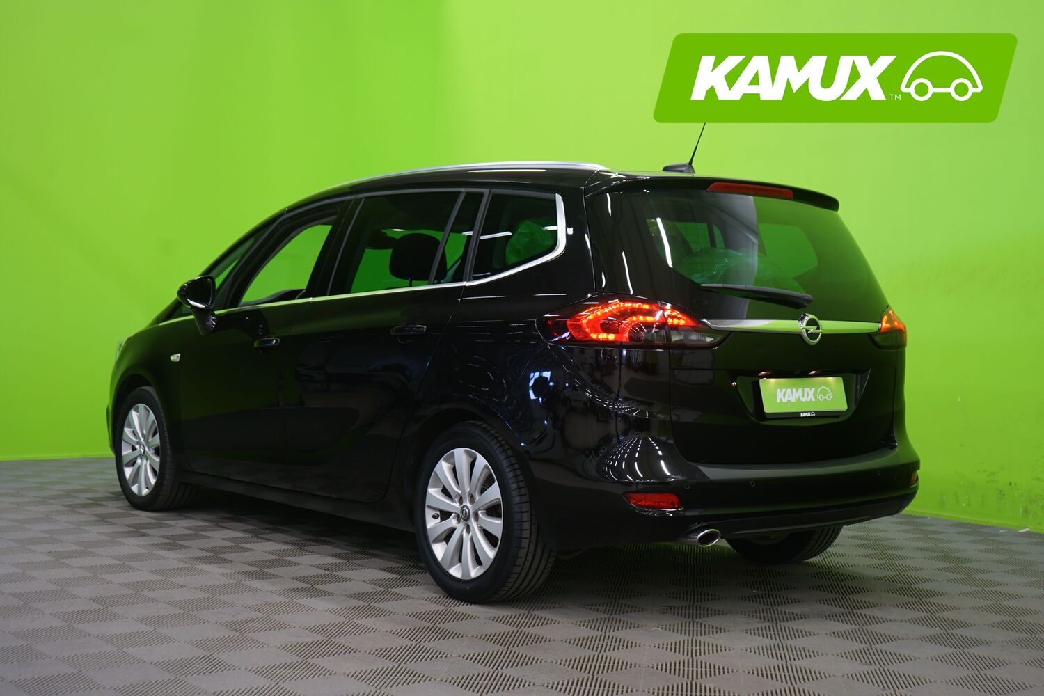 Opel Zafira vaihtoauto