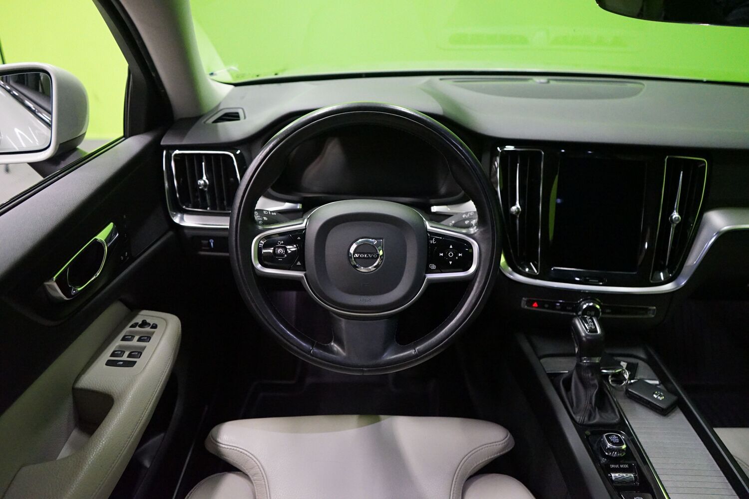 Volvo V60 Cross Country vaihtoauto