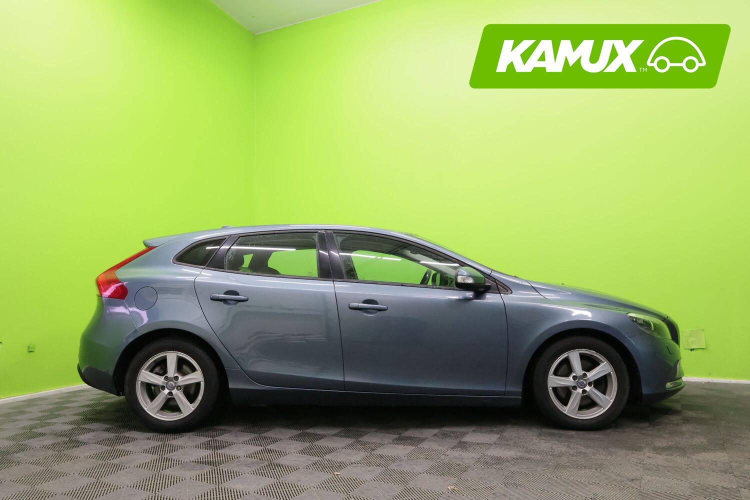 Volvo V40 vaihtoauto