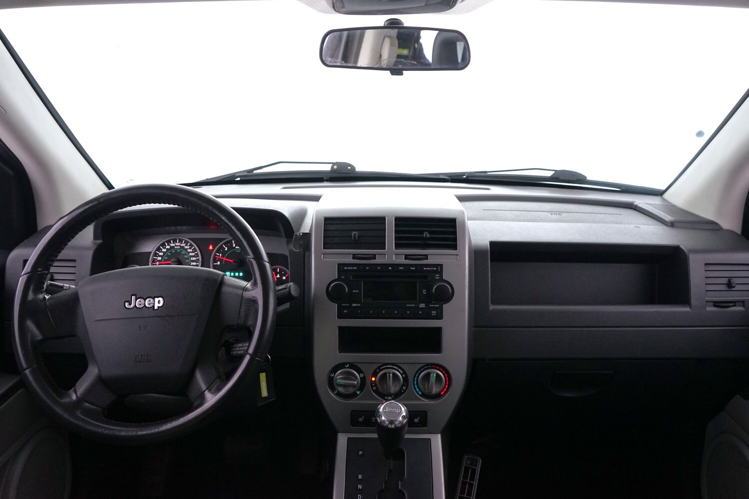Jeep Compass vaihtoauto