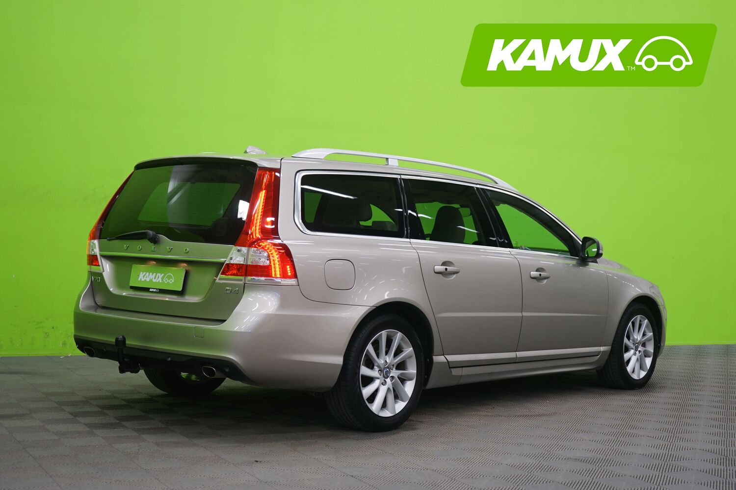 Volvo V70 vaihtoauto