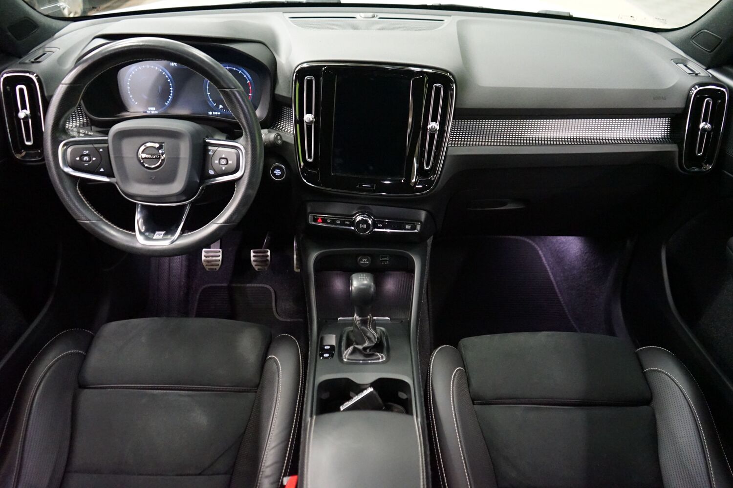 Volvo XC40 vaihtoauto