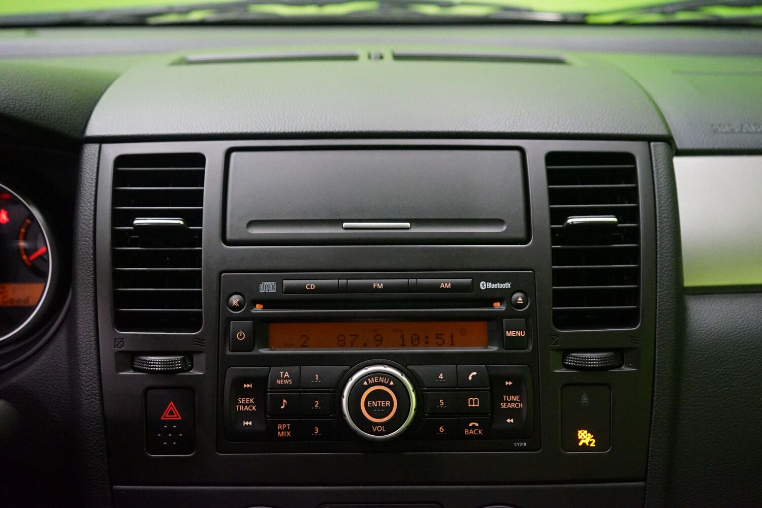 Nissan Tiida vaihtoauto