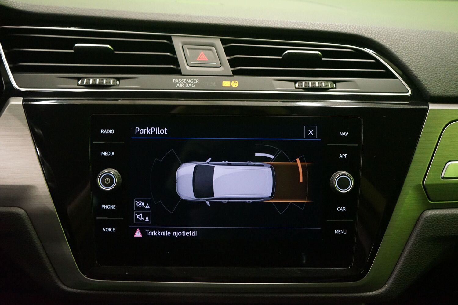Volkswagen Touran vaihtoauto