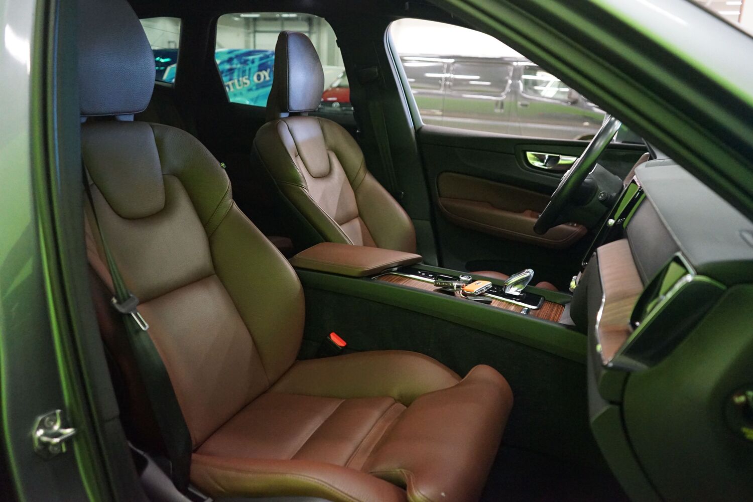 Volvo XC60 vaihtoauto