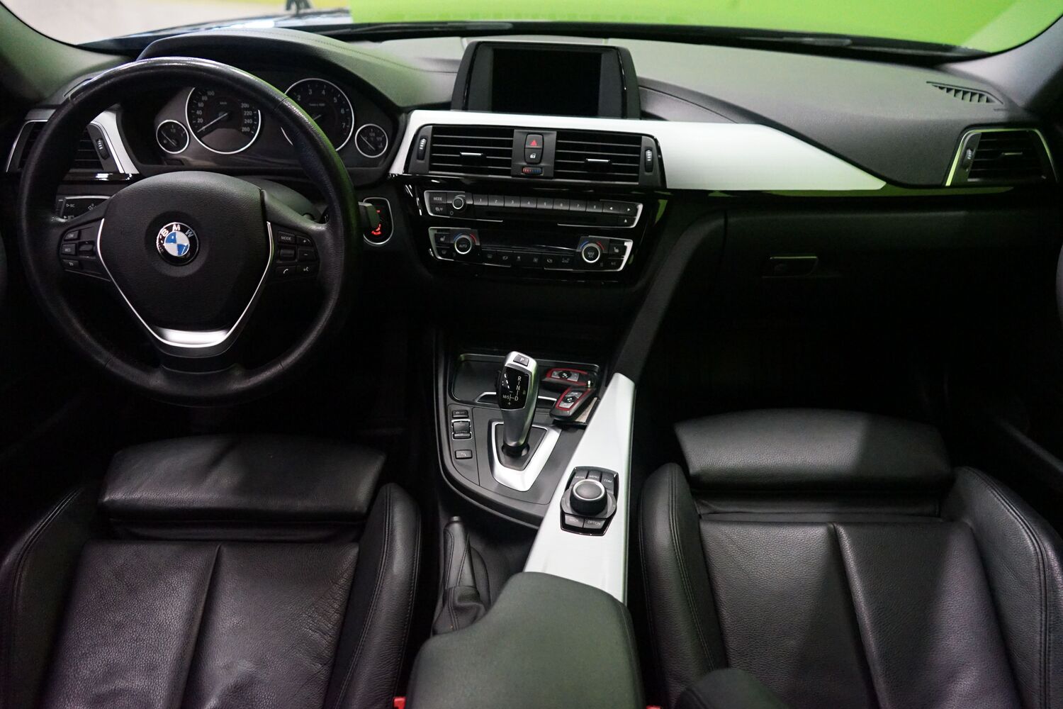 BMW 318 vaihtoauto