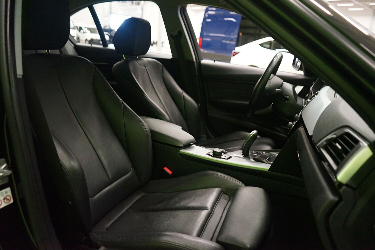 BMW 318 vaihtoauto