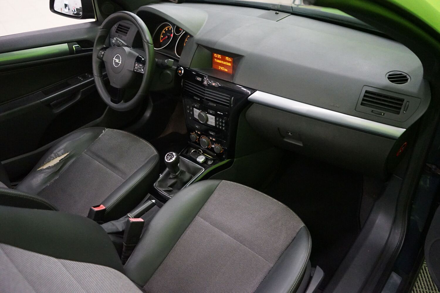 Opel Astra vaihtoauto